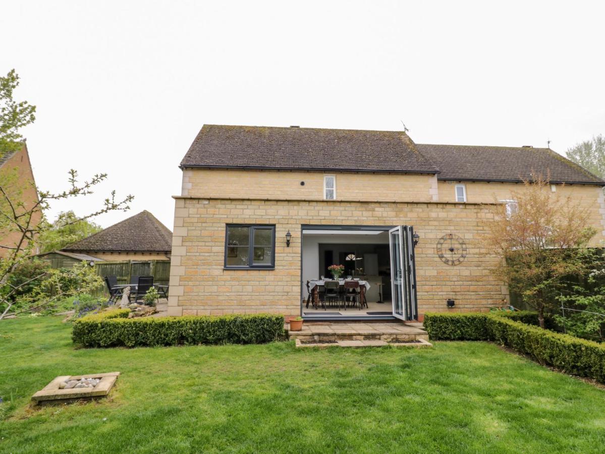 Villa Rosemead Moreton-in-Marsh Esterno foto