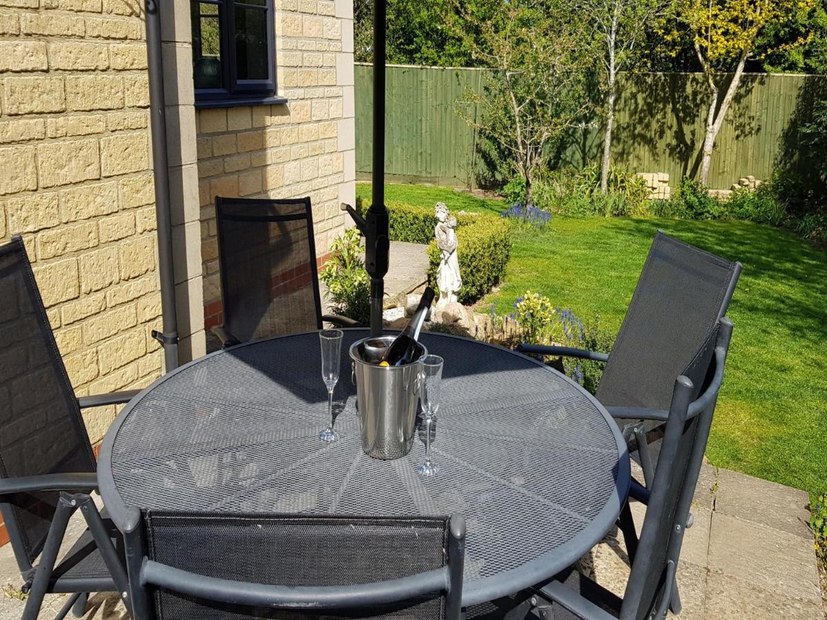 Villa Rosemead Moreton-in-Marsh Esterno foto